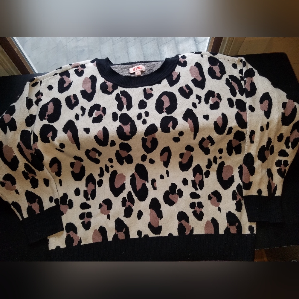 Cheetah print baggy sweater